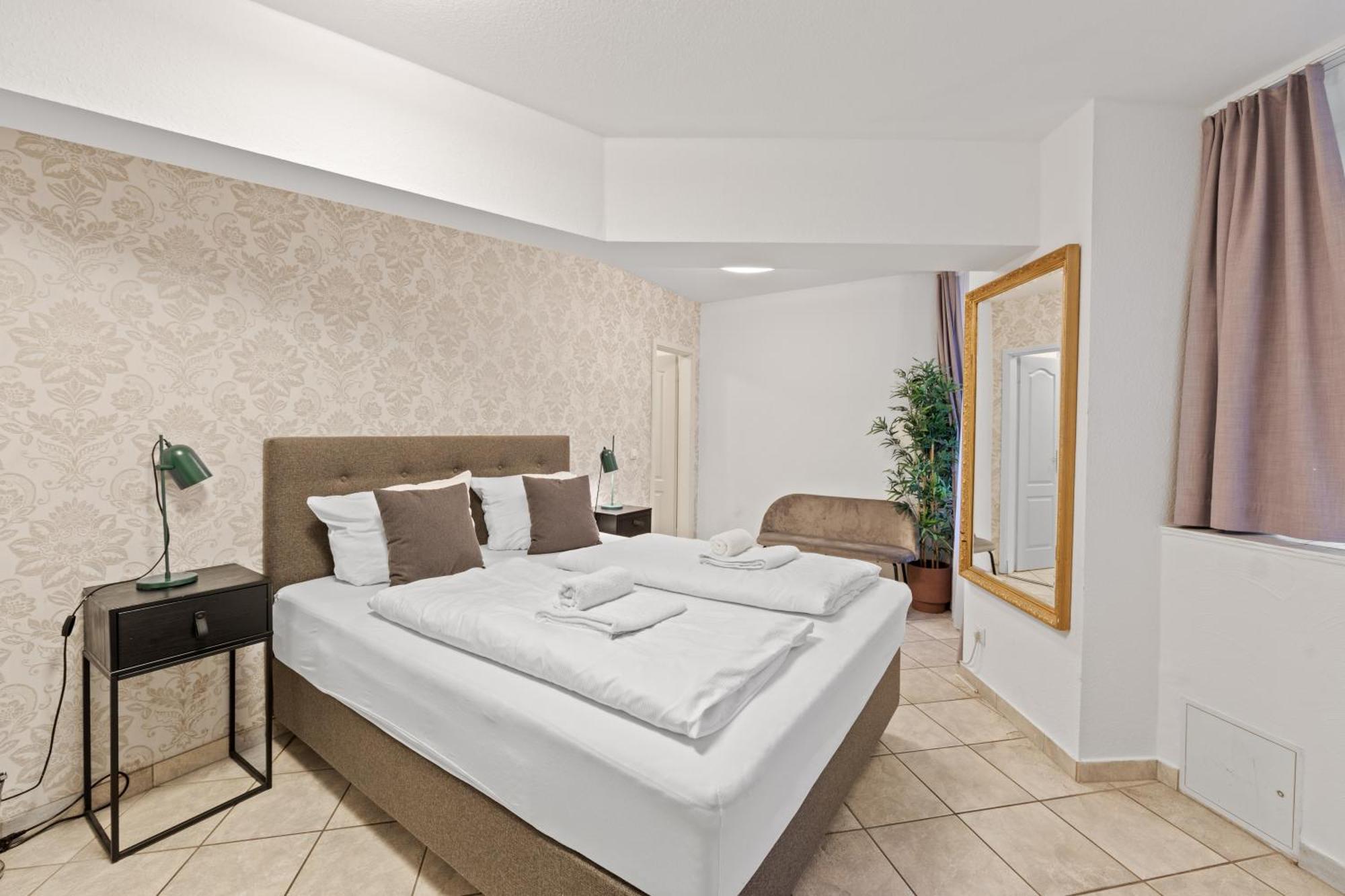 Big Family Apartment Berlin Treptower Park Экстерьер фото
